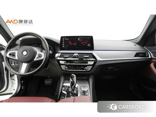 BMW 5 series 2022 Белый из Китая, фото 3