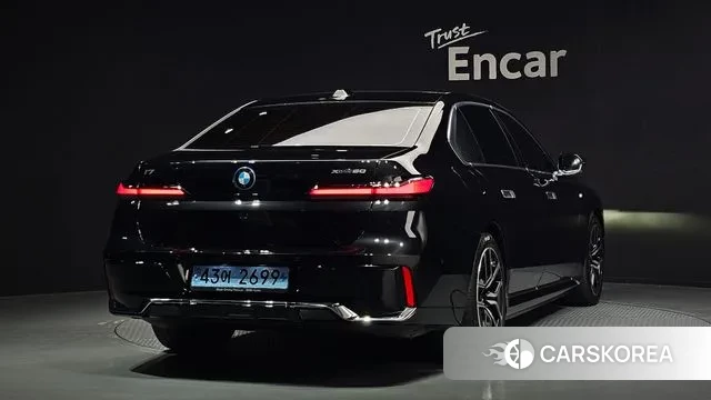 BMW i7 (G70) id 3207065 из Кореи 13