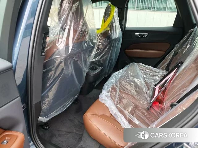 Volvo XC60 2025 Синий из Китая, фото 3