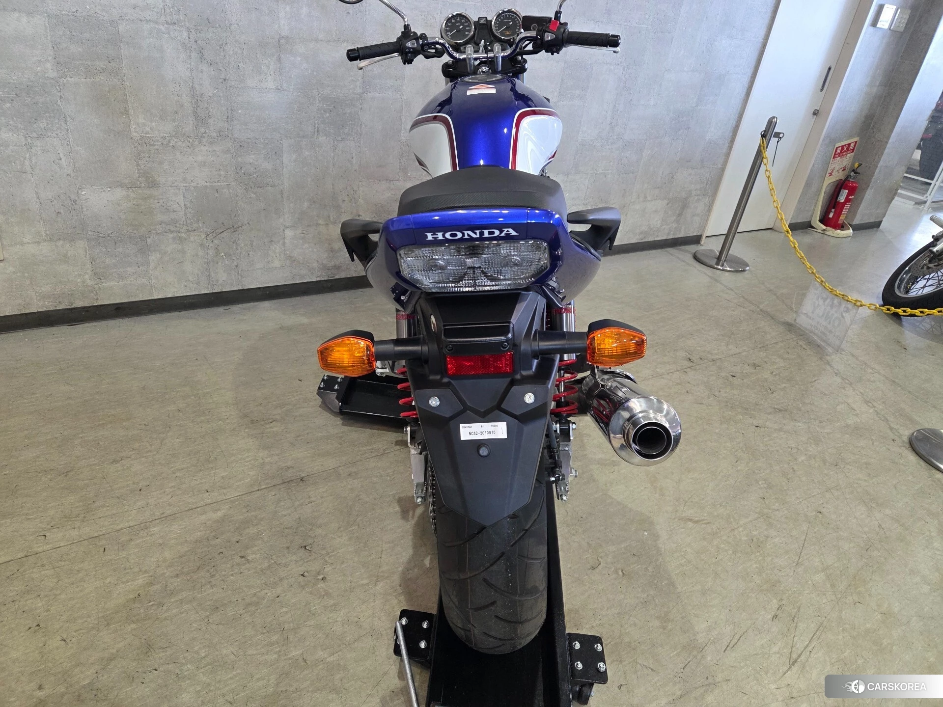 Проданный Honda CB400SF id 3950353 из Японии, фото 4