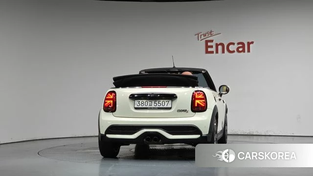 Mini Cooper S Convertible id 4750388 из Кореи 23