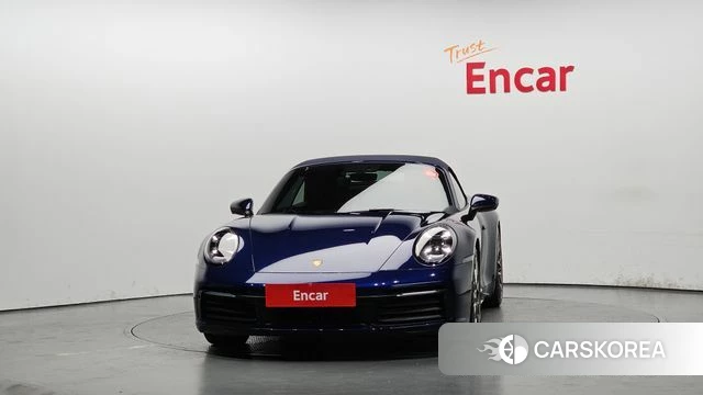 Porsche 911(992) id 4203061 из Кореи 23