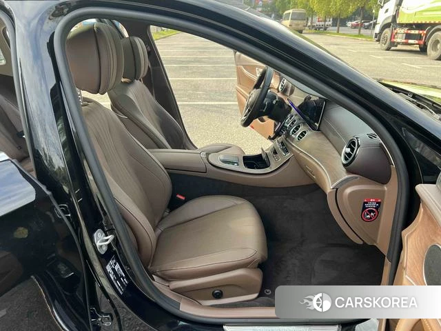 Mercedes-Benz E-class id 4265404 из Китая 20