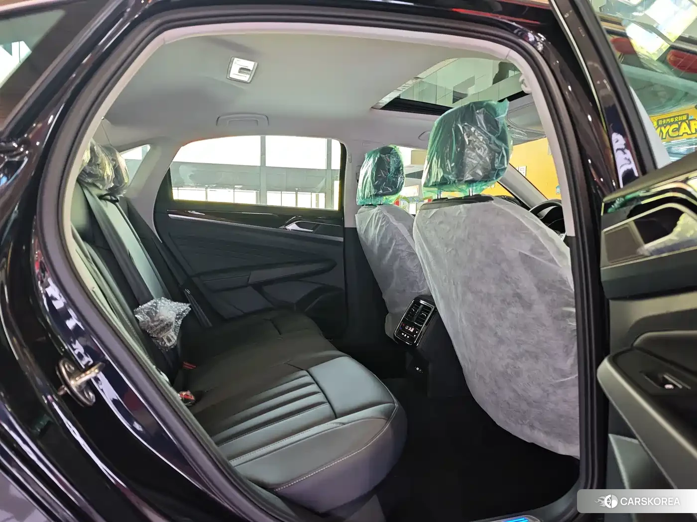 Volkswagen Passat id 4606901 из Китая 12