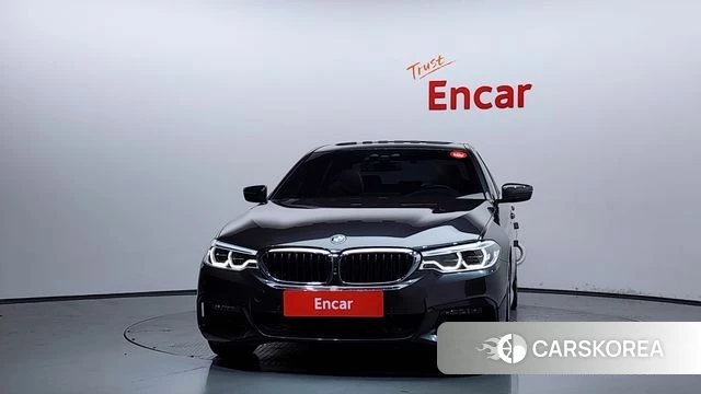 BMW 5 Series (G30) id 4465203 из Кореи 13