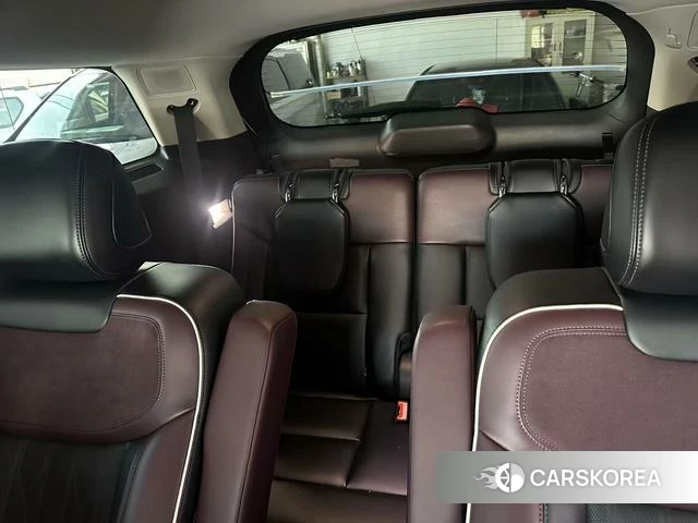 Ford Explorer 2023 Белый из Китая, фото 4