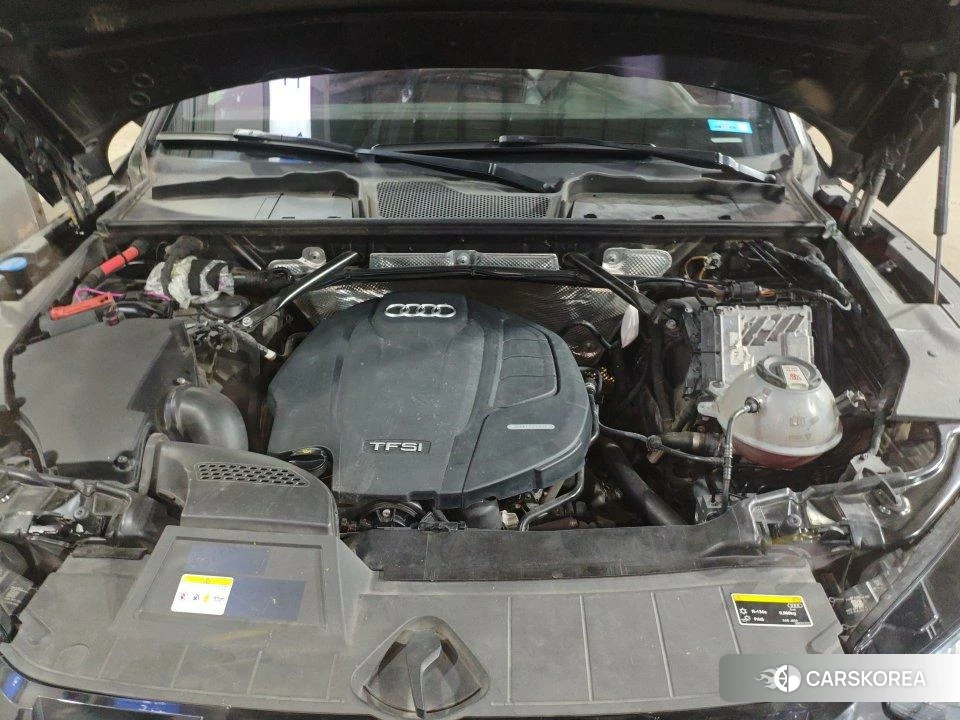 Audi Q5L Sportback 2020 Черный из Китая, фото 3