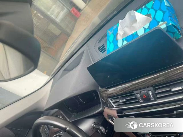 BMW X1 2021 Черный из Китая, фото 3