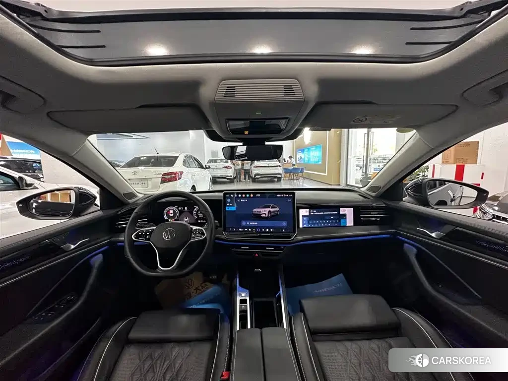 Volkswagen Magotan id 4622332 из Китая 23