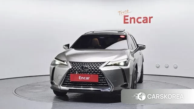 Lexus UX300h id 3512193 из Кореи 13