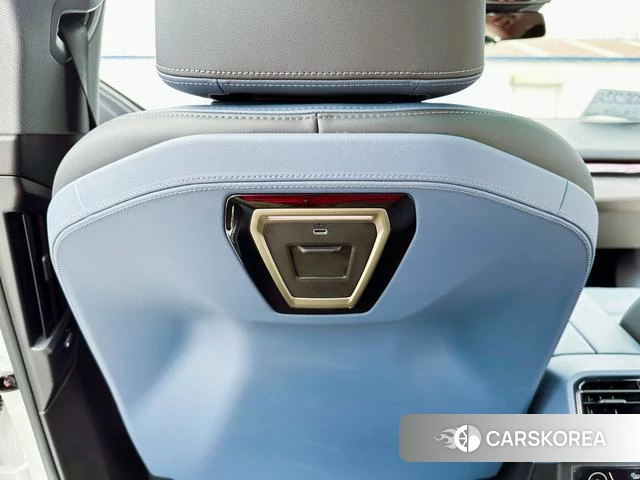 BMW 5 series id 4257489 из Китая 16