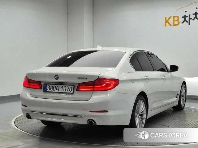 BMW 5 Series (G30) id 4397832 из Кореи 12