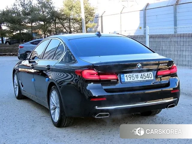 BMW 5 Series (G30) id 3606411 из Кореи 13