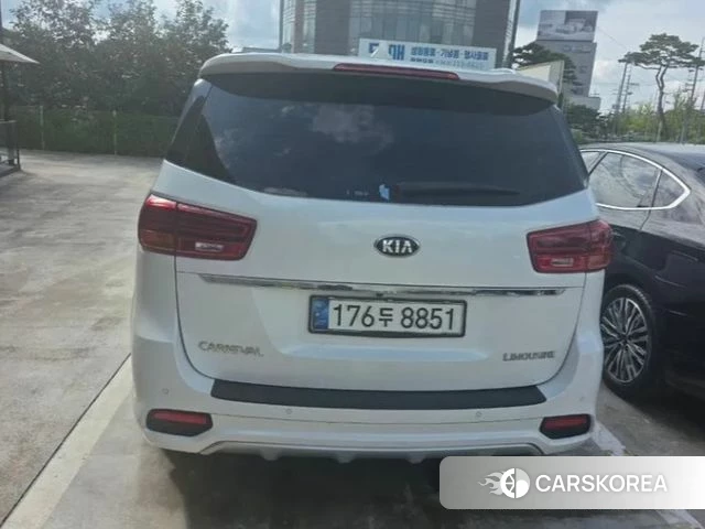 Kia The New Carnival 2018 Белый из Кореи, фото 3