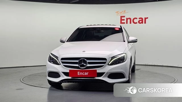 Mercedes-Benz C-Class W205 id 4225850 из Кореи 23