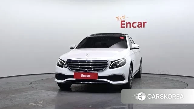 Mercedes-Benz E-Class W213 id 3641227 из Кореи 13