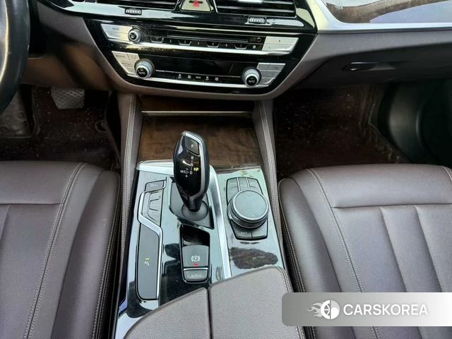 BMW 5 series id 4242249 из Китая 10