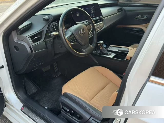 Lexus ES 2024 Белый из Китая, фото 4