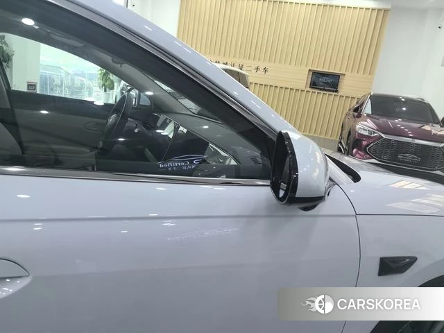 BYD Qin L EV 2025 Белый из Китая, фото 6