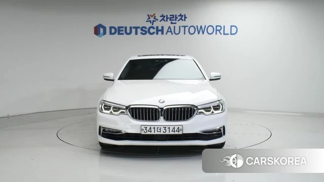 BMW 5 Series (G30) id 4530502 из Кореи 13