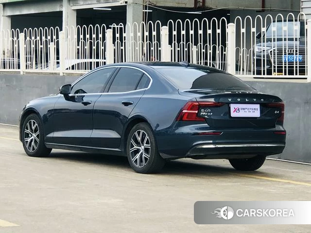 Volvo S60 id 4190420 из Китая 11