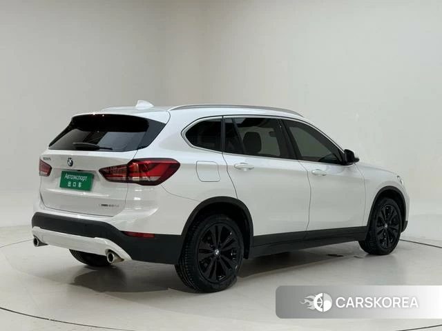 BMW X1 id 4328997 из Китая 17
