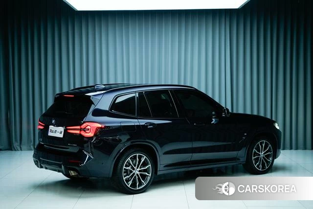 BMW X3 2023 Черный из Китая, фото 3