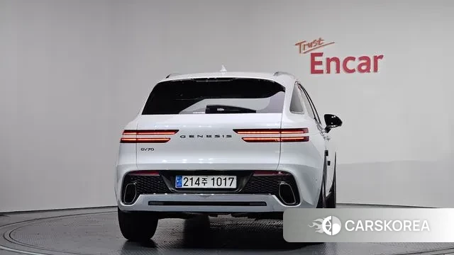 Genesis GV70 id 3405432 из Кореи 13