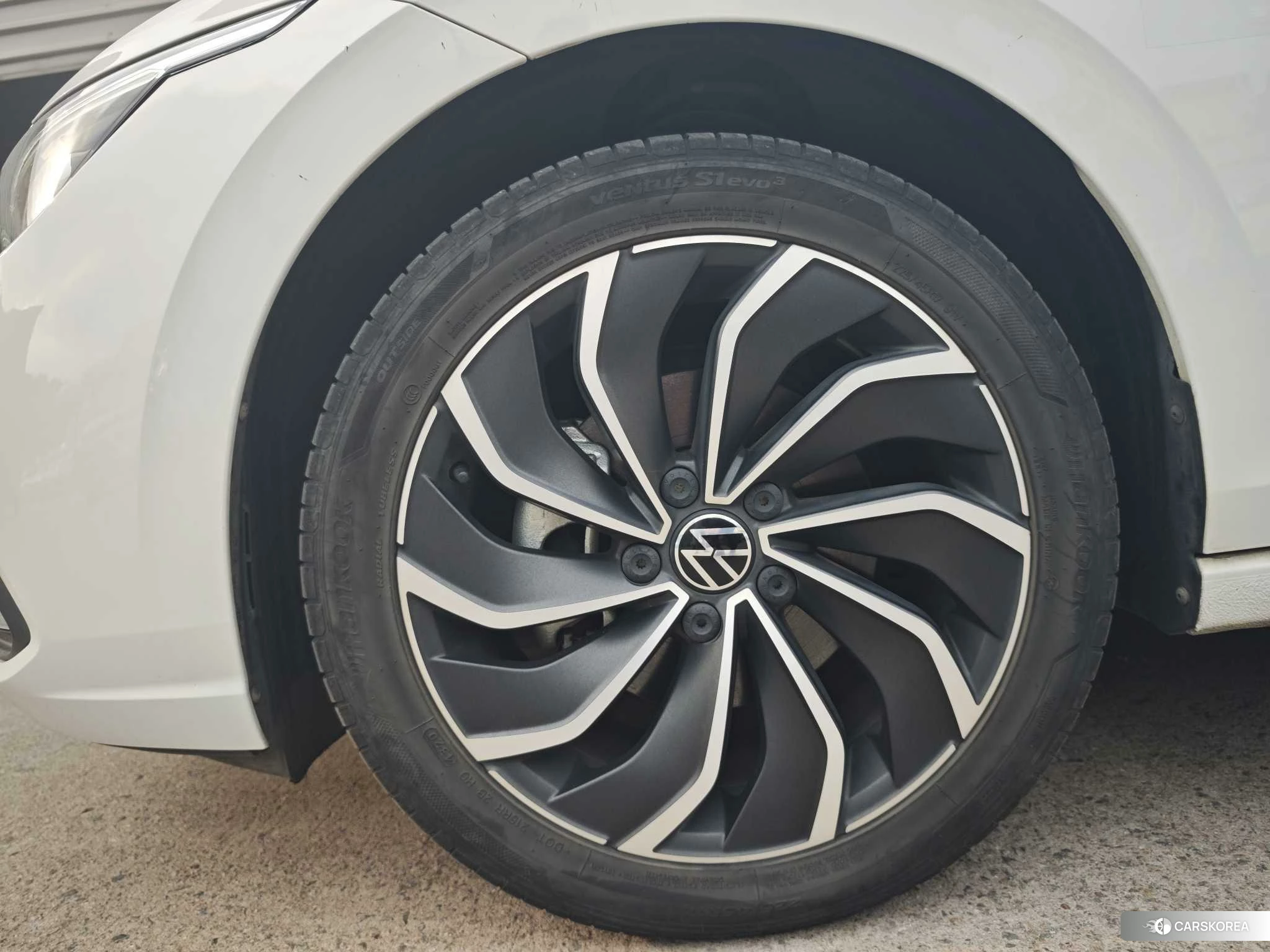 Volkswagen Golf id 4455244 из Китая 8