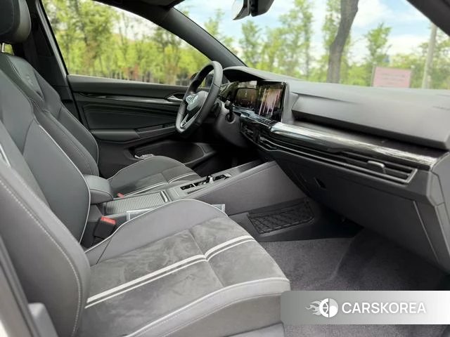 Volkswagen Golf id 4399763 из Китая 23