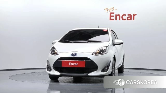 Toyota Prius C id 4482764 из Кореи 23
