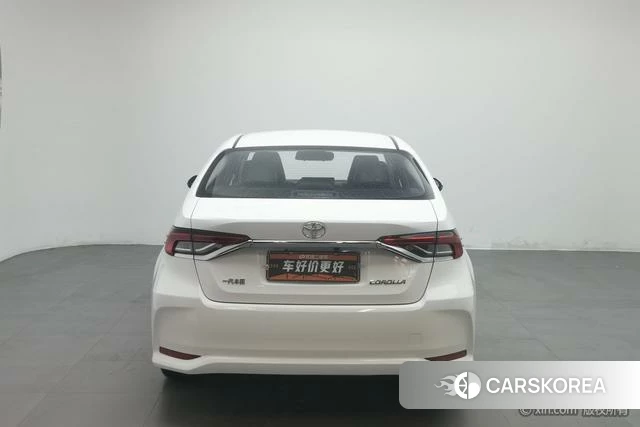 Toyota Corolla id 4300376 из Китая 17