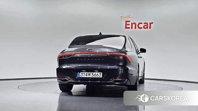 Hyundai The New Grandeur IG Hybrid id 4428998 из Кореи 23