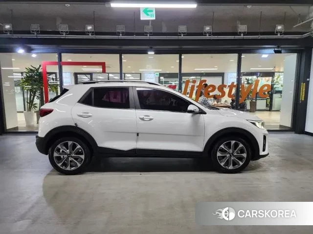 Kia Stonic id 3538234 из Кореи 13