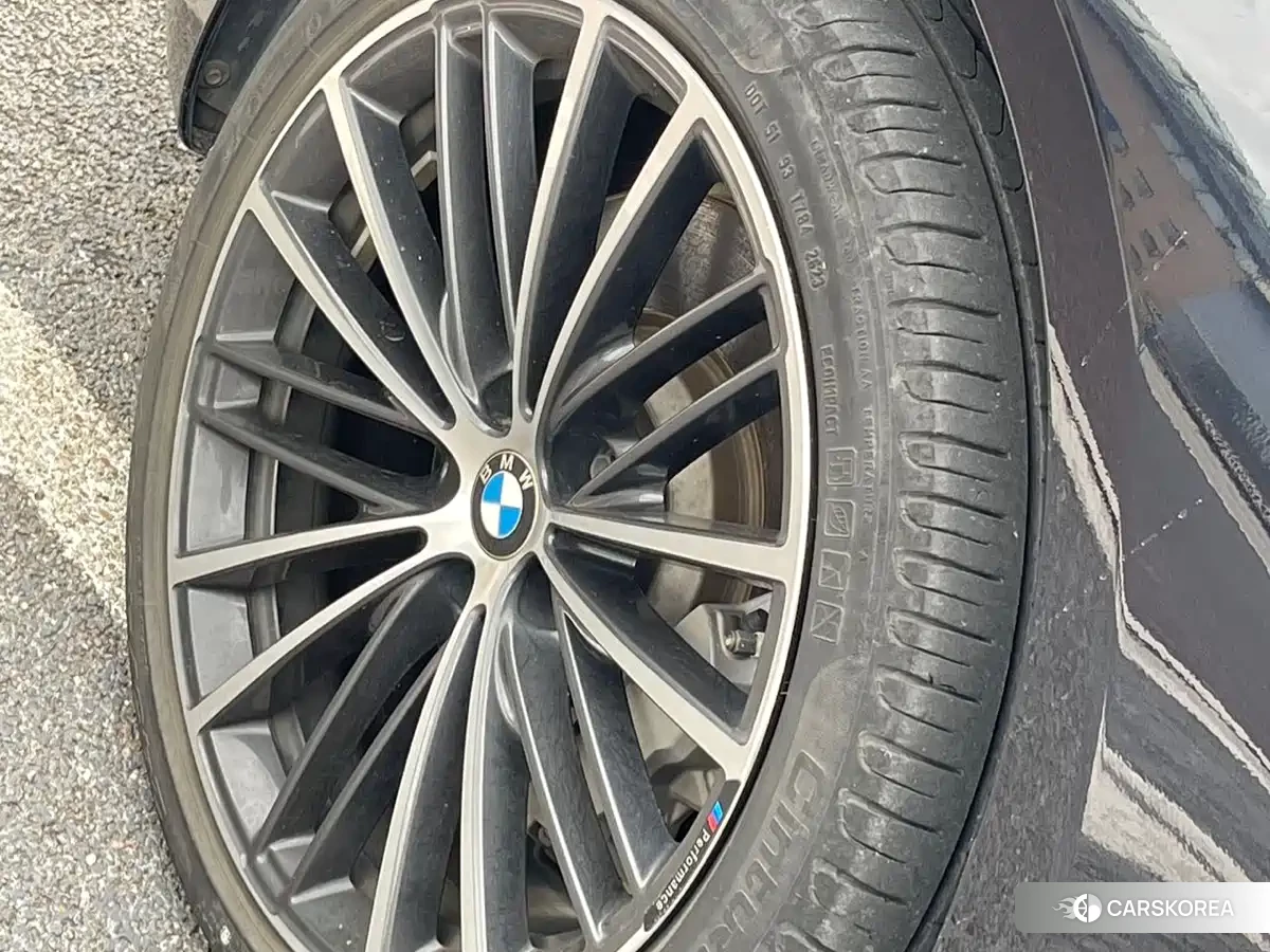 BMW 5 series id 4599810 из Китая 8