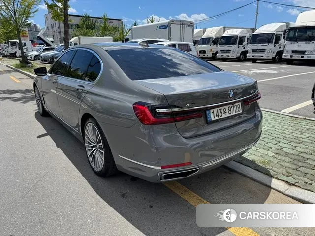 BMW 7 Series (G11) id 3038238 из Кореи 13