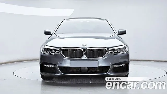 BMW 5 Series (G30) id 2913095 из Кореи 13