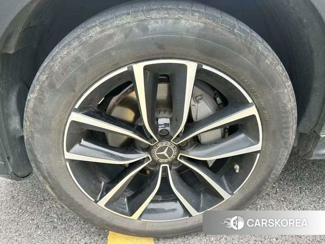 Mercedes-Benz GLC 2021 Черный из Китая, фото 5
