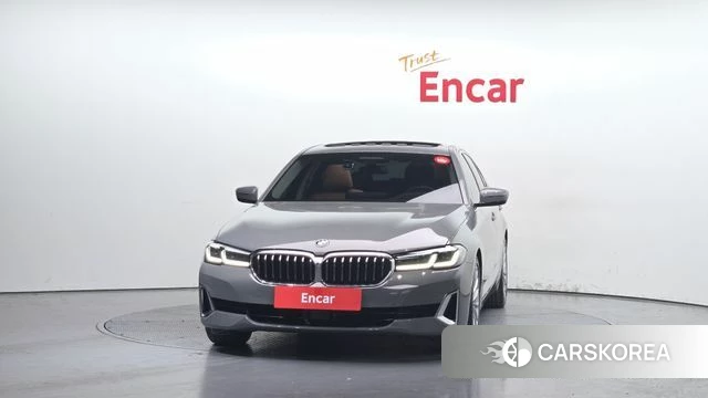BMW 5 Series (G30) id 4231259 из Кореи 23