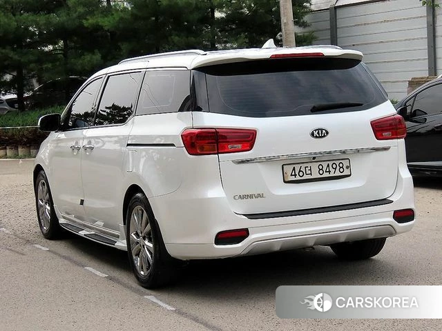 Kia The New Carnival id 4483273 из Кореи 13