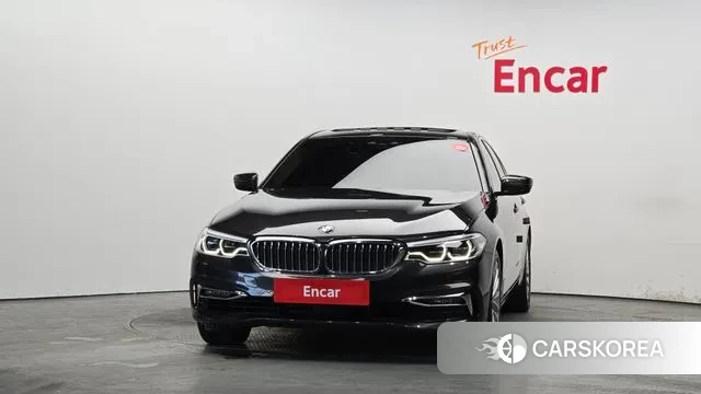 BMW 5 Series (G30) id 3626459 из Кореи 13