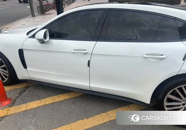 Porsche Panamera (971) 2018 Белый из Кореи, фото 3