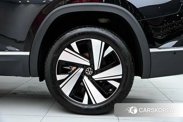 Volkswagen Tourang id 4271889 из Китая 13