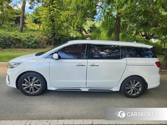 Kia The New Carnival id 4772986 из Кореи 13