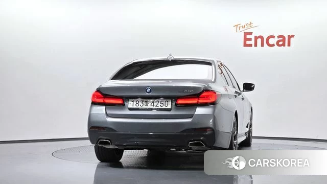BMW 5 Series (G30) id 4584945 из Кореи 23