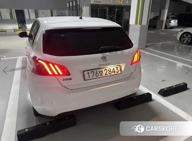 Peugeot 308 second generation 2018 Белый из Кореи, фото 3