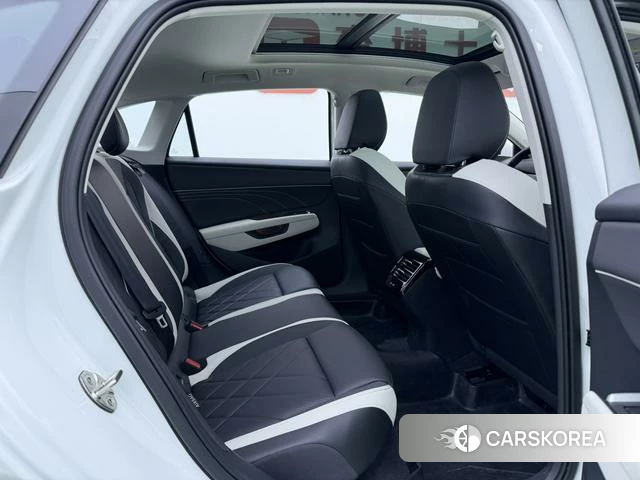 Volkswagen Sagitar id 4240053 из Китая 10