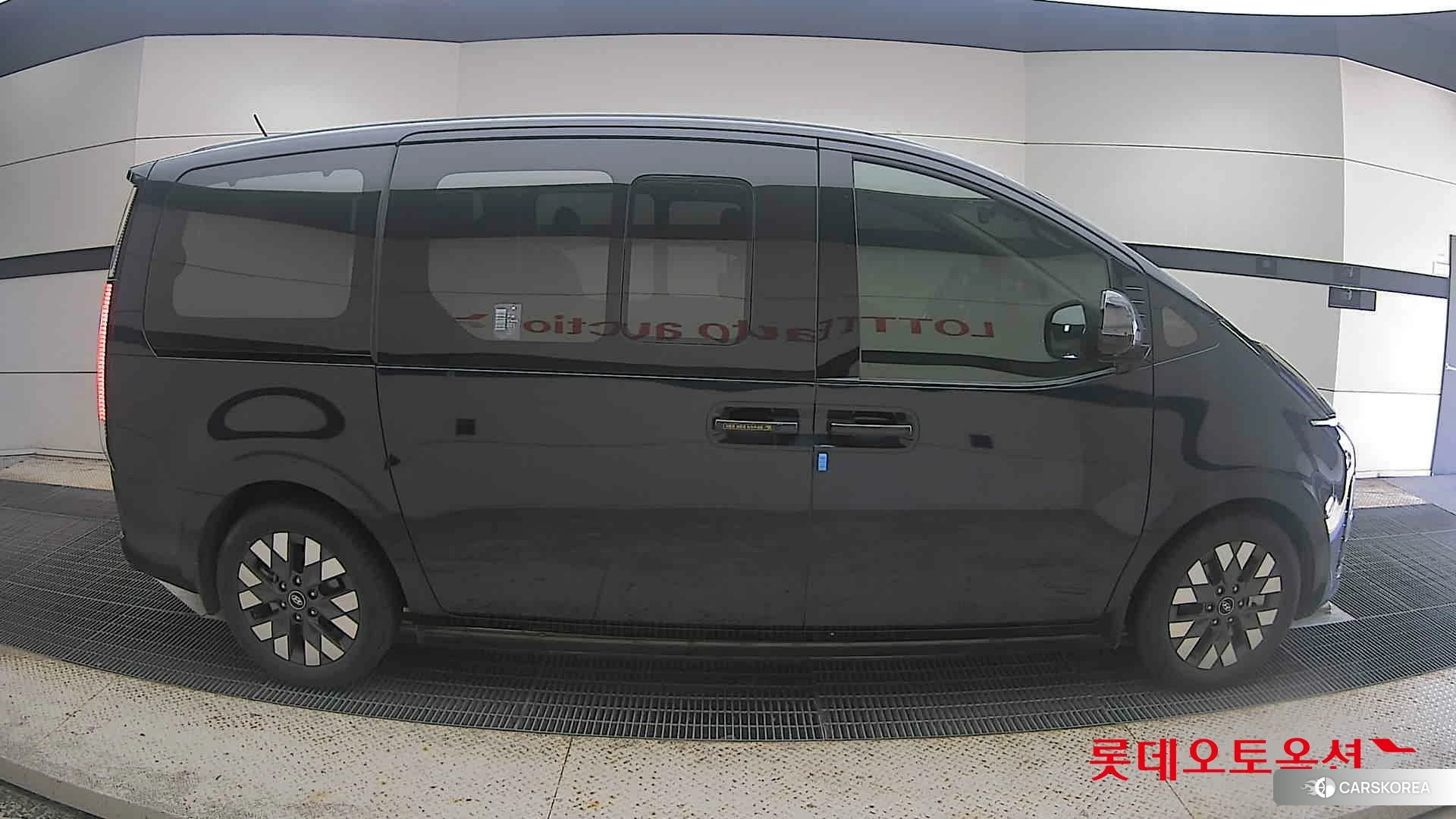Hyundai Staria Lounge id 4902396 из Кореи 23