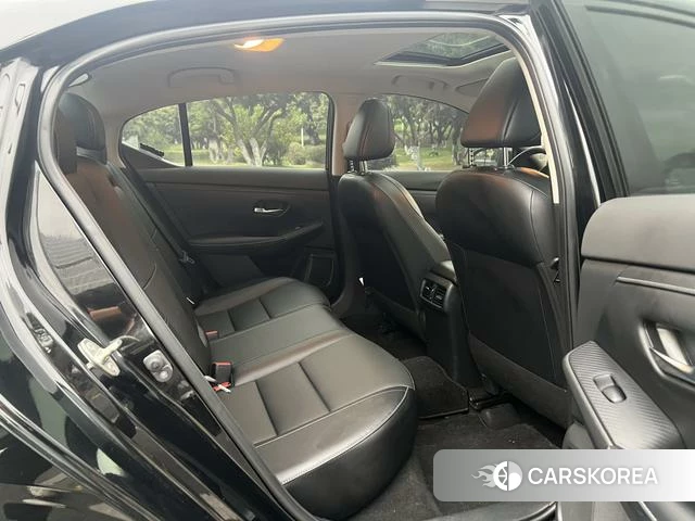 Nissan Xuan Yi id 4297854 из Китая 13