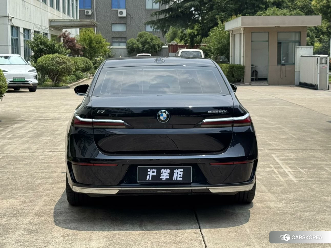 BMW i7 2023 Черный из Китая, фото 4